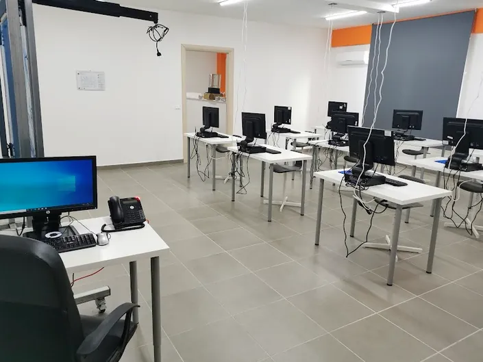 INHUSE Innovation hub South Europe – Incubatore Certificato del MIMIT