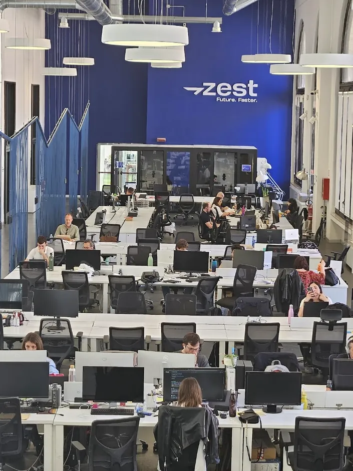 The Hub – Zest